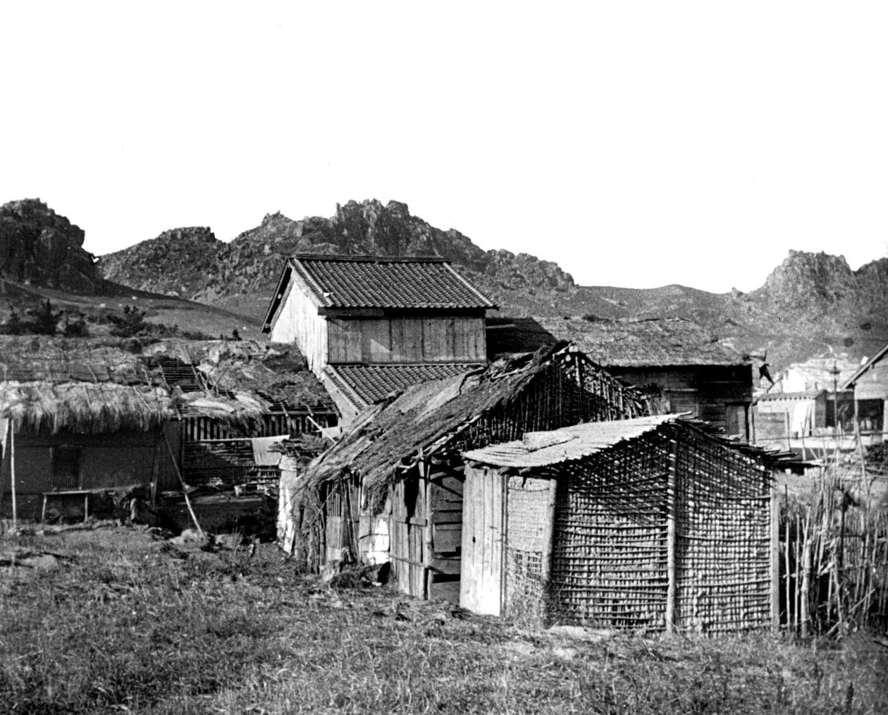 1900年韩国的乡村小屋 作者 不明