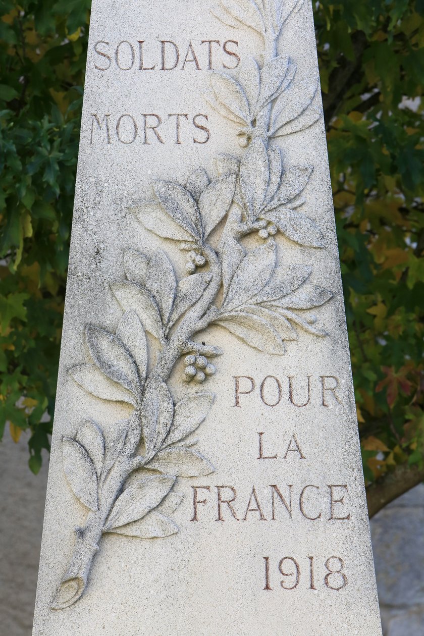 War Memorial. Guerard, France 作者 不明