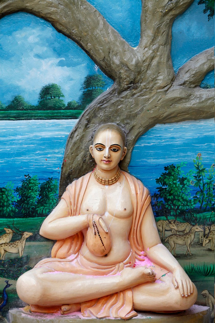 When he was visiting Vrindavana, Sri Caitanya Mahaprabhu daily chanted japa at Imli Tala (tamarind tree), which was located at that time right on the bank of the Yamuna. Chaitanya Mahaprabhu (1486Ð1534) was a Vaishnava saint and social reformer in eastern  作者 不明