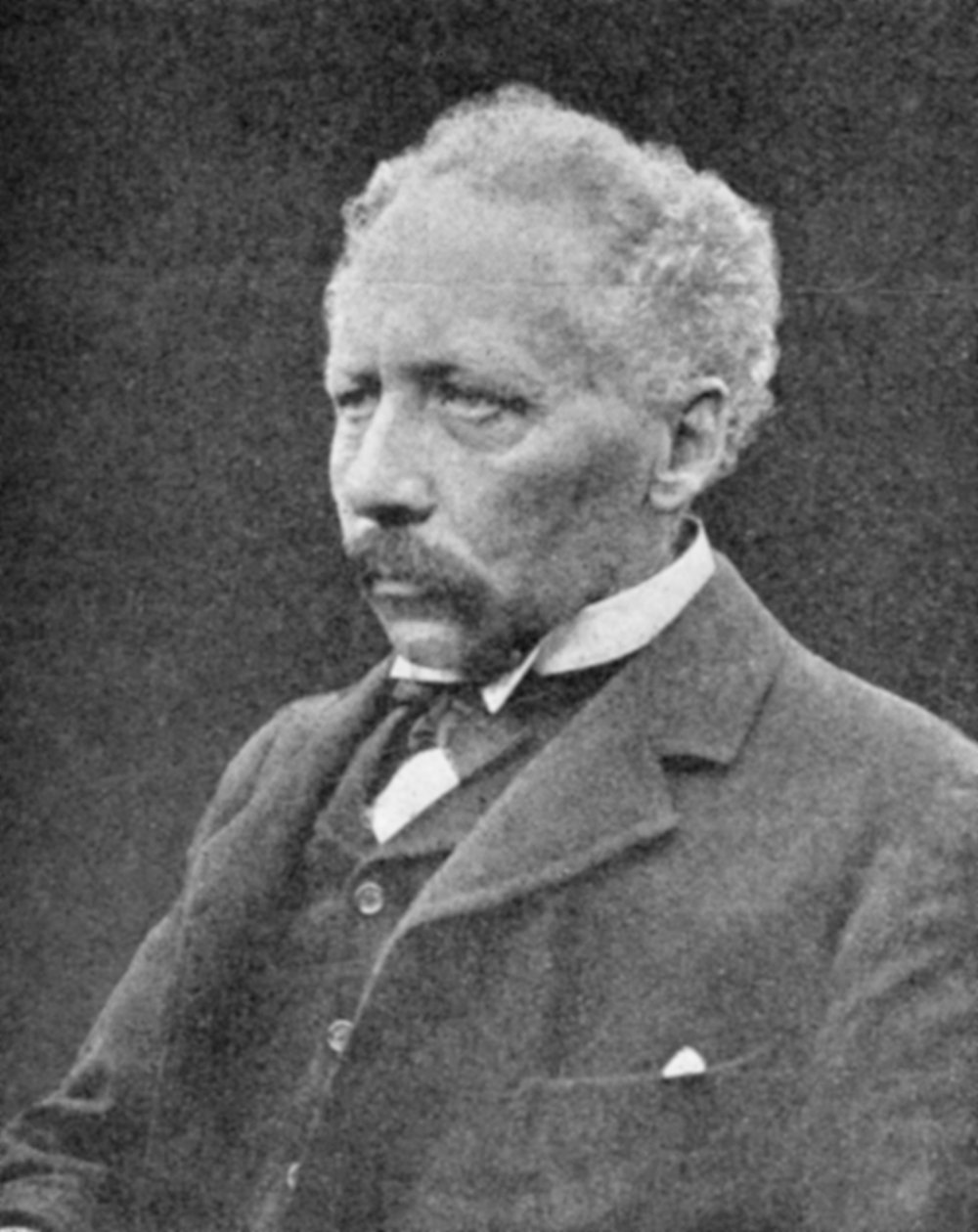 威廉·贝特森（William Bateson）1861-1926，英国遗传学家，1914年 作者 不明