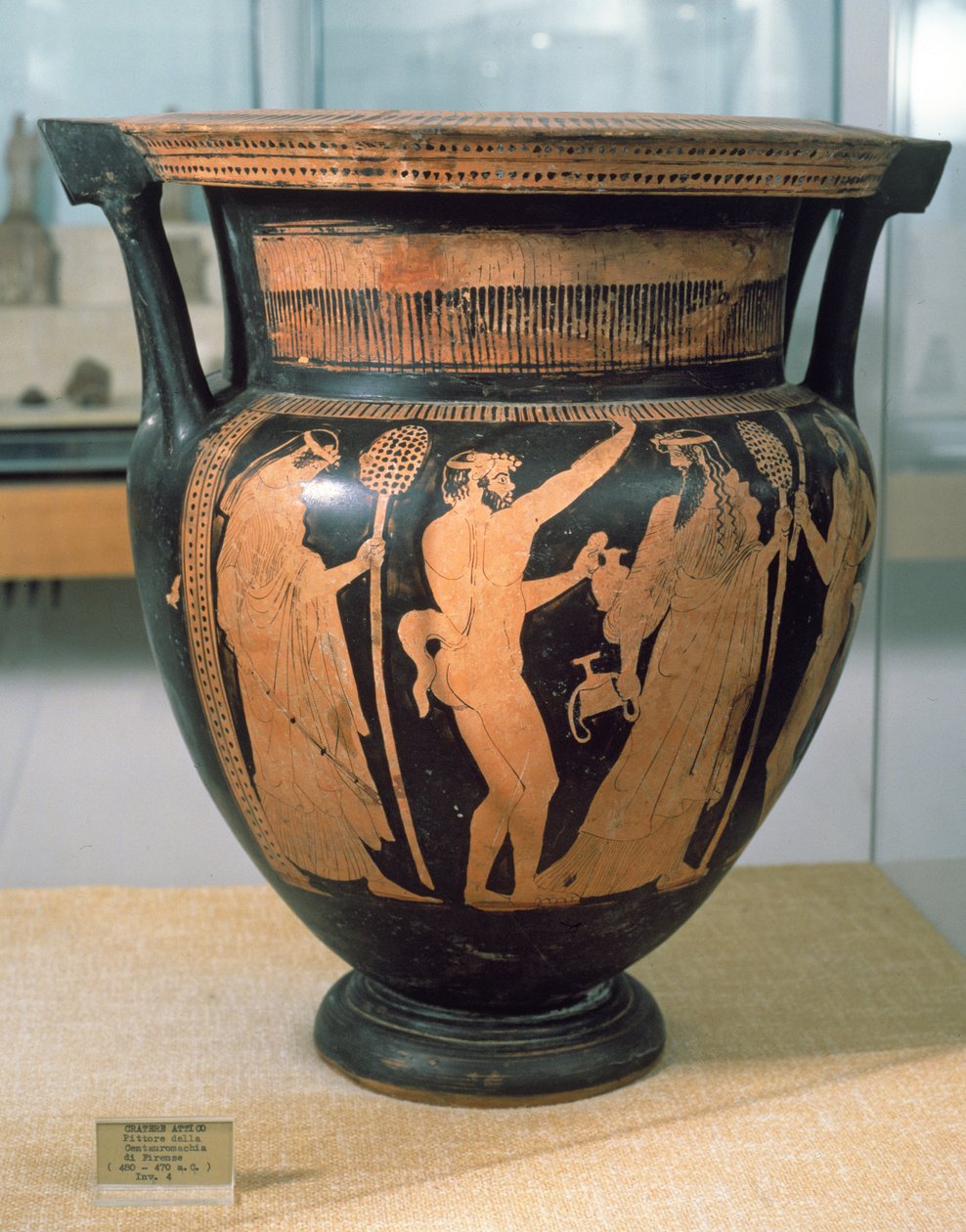 黑色人物krater，由半人马画家，公元前480-470 作者 未知未知