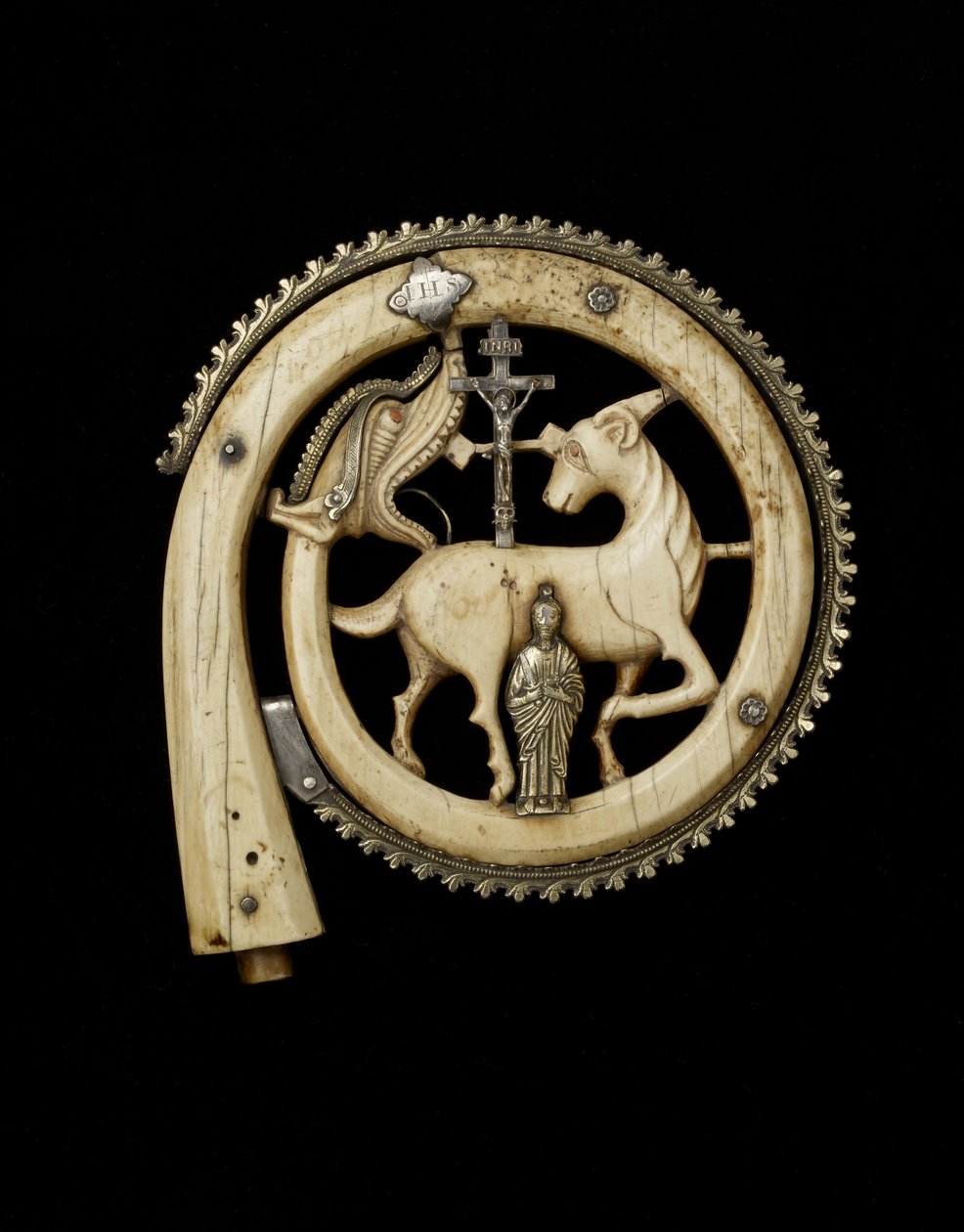 Crosier Head描绘了Paschal Lamb，可能是12世纪最近的坐骑 作者 未知未知