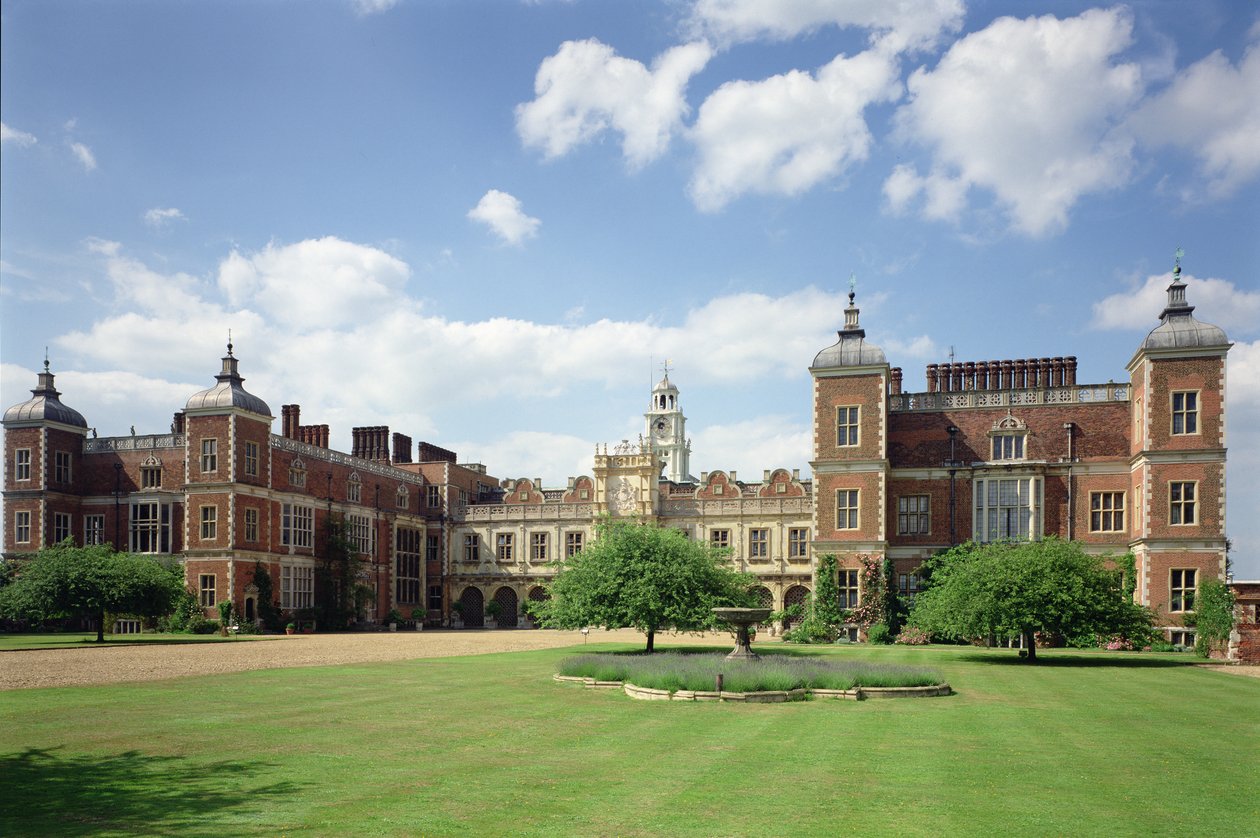赫特福德郡Hatfield House的外观，建于1607-12 作者 未知未知