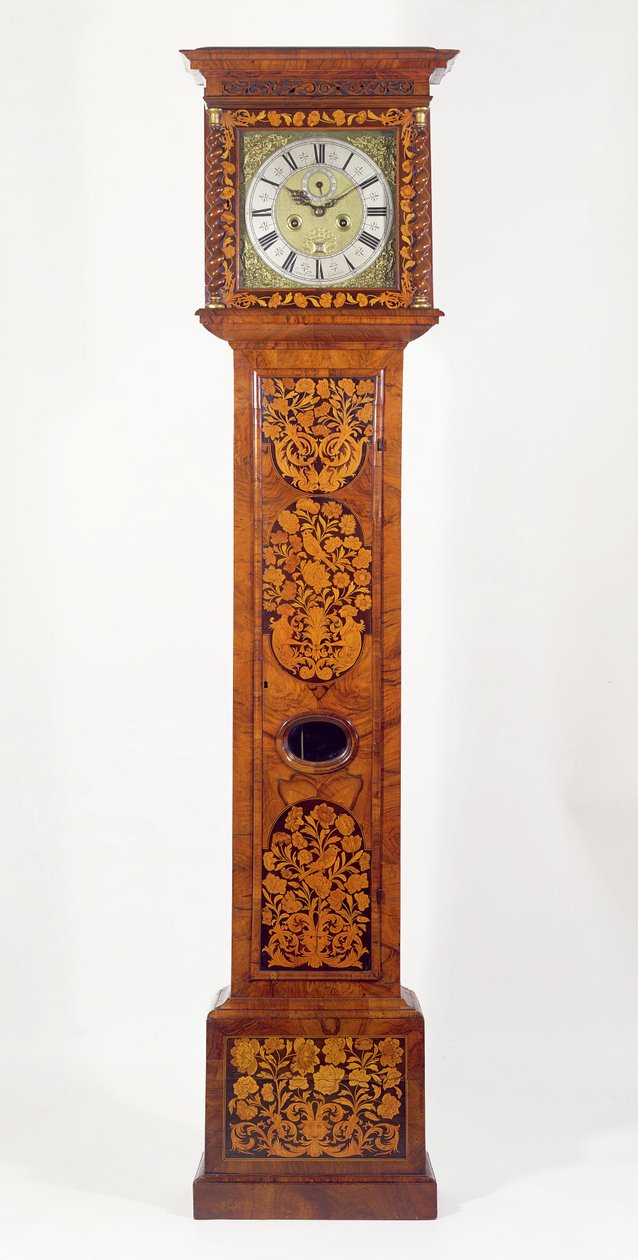 核桃面板镶嵌长形时钟，作者James Clowes（fl.1671-89） 作者 未知未知