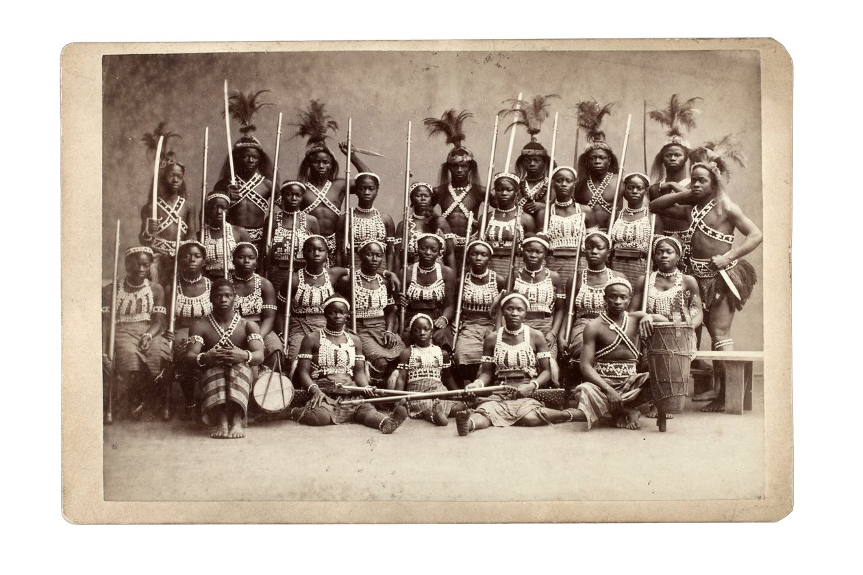 阿散蒂集团讲座，德国1890年代（黑白照片）。 作者 不明