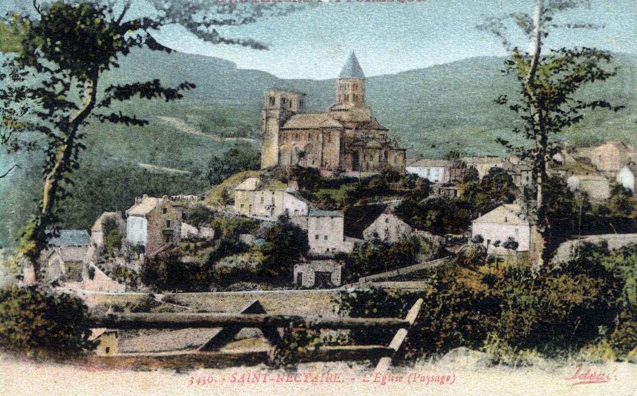 奥弗涅, Puy-de-Dome (63), Saint Nectaire (圣内泰尔): 村庄和教堂的景色, 19世纪末-20世纪初 - 明信片 作者 未知艺术家
