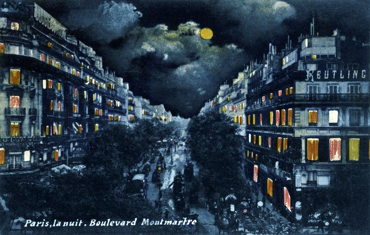 蒙马特大道夜景，巴黎，约 1900 年。 作者 未知艺术家