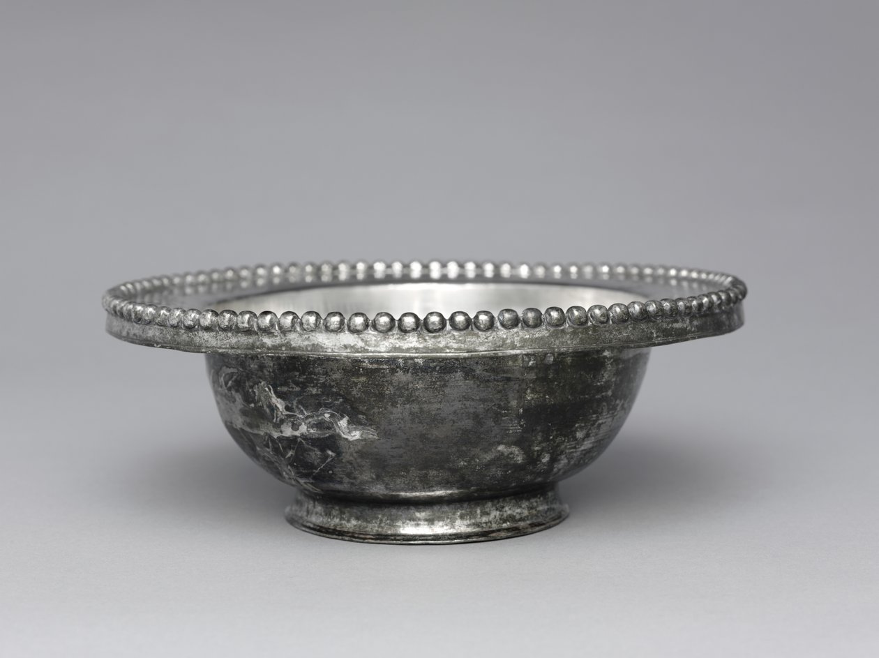 串珠碗碗，300-500 作者 不明