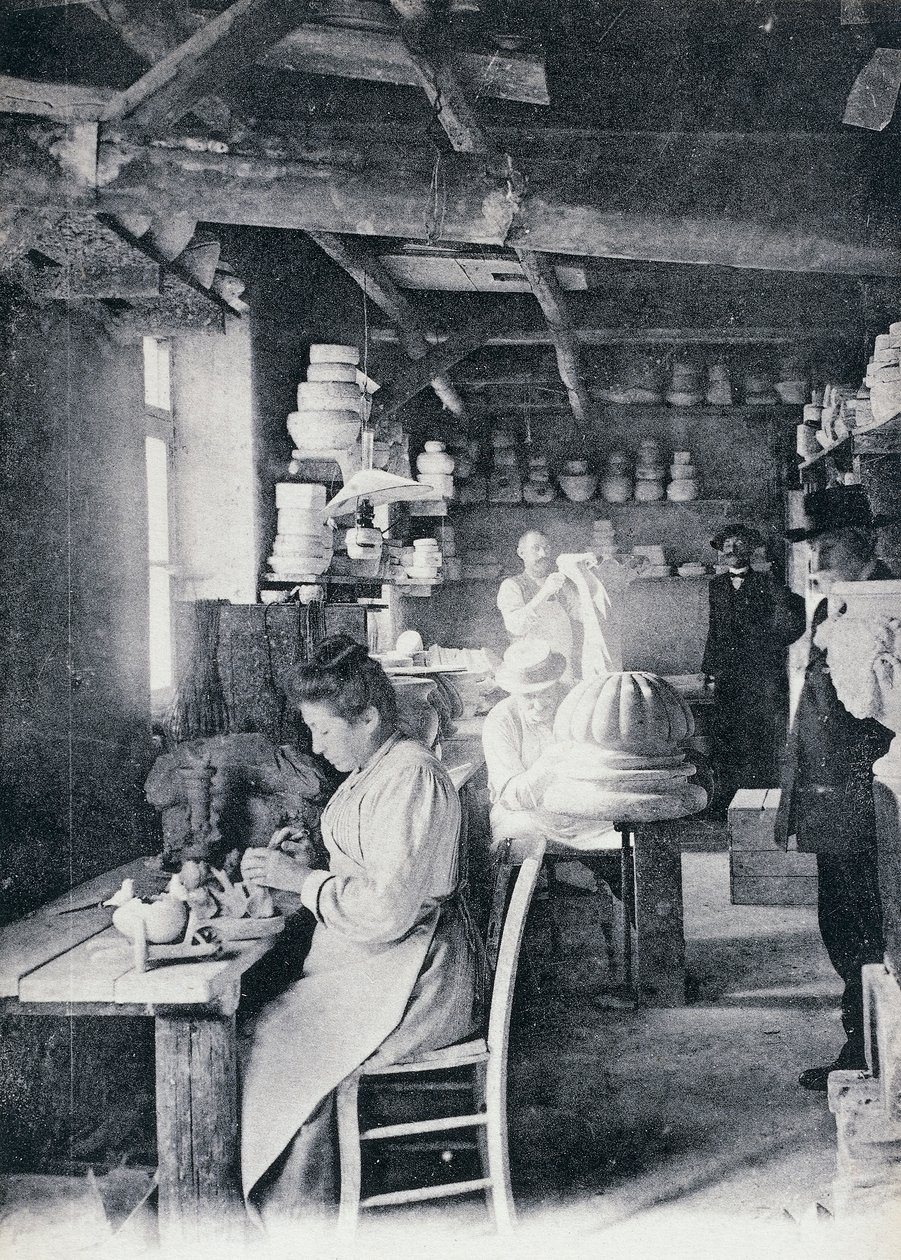 工匠们在制作Vallauris艺术陶器，约1900年，明信片，法国，20世纪 作者 未知艺术家