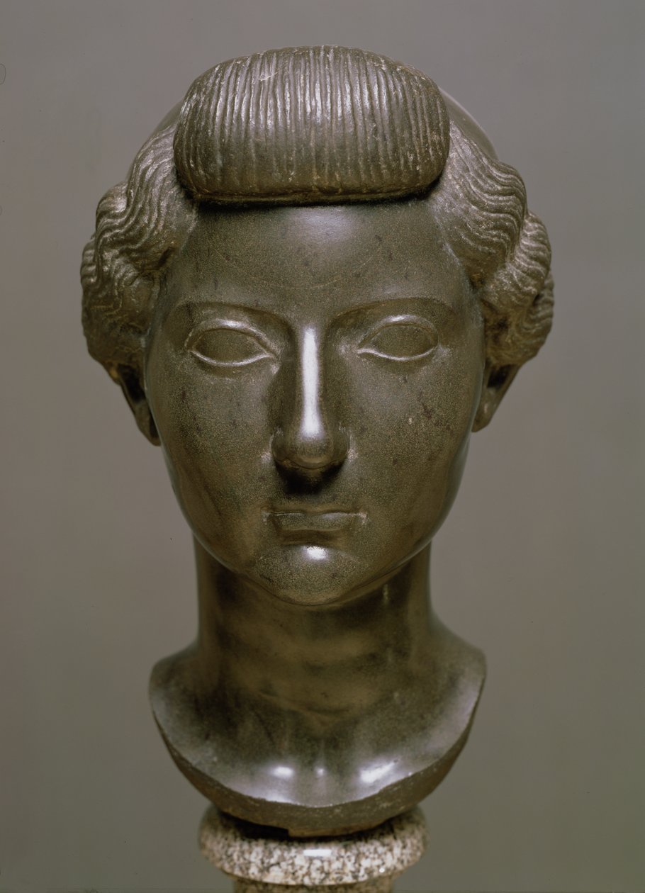 Livia Drusilla 的首领（公元前 56 年 - 公元 29 年）罗马，公元前 30 年（玄武岩） 作者 不明