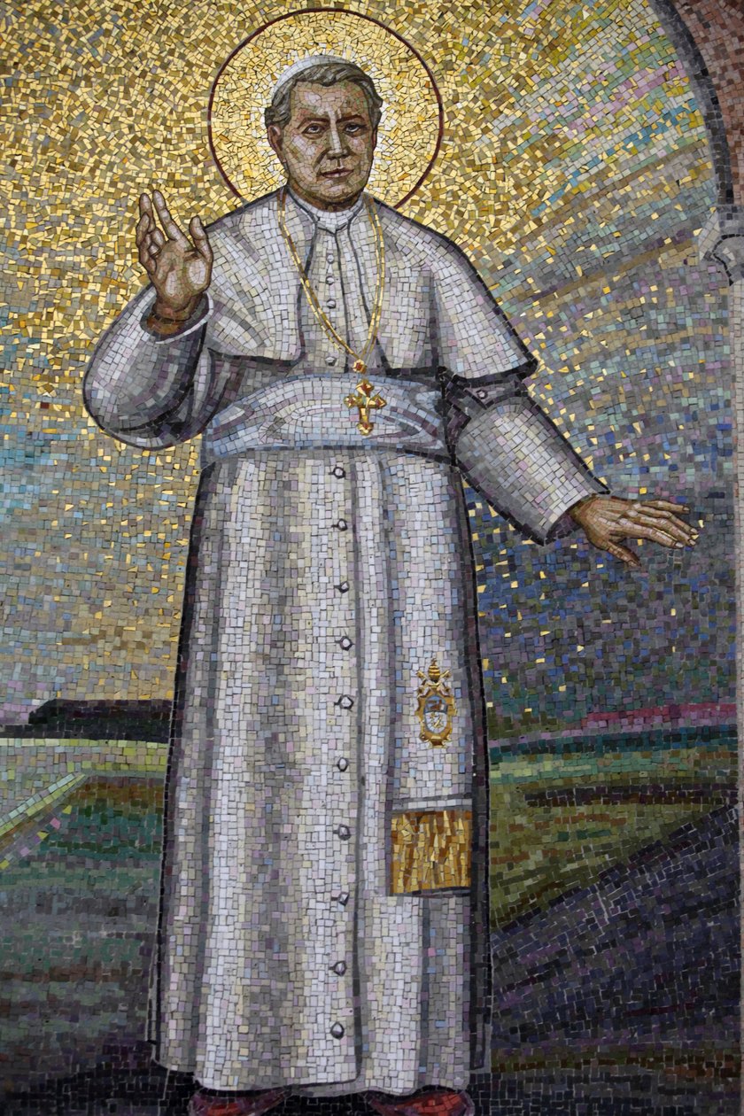 本笃会修道院的Madonna della Scala，Noci，Apulia 描绘教皇Pius X的马赛克，Noci，意大利 作者 不明