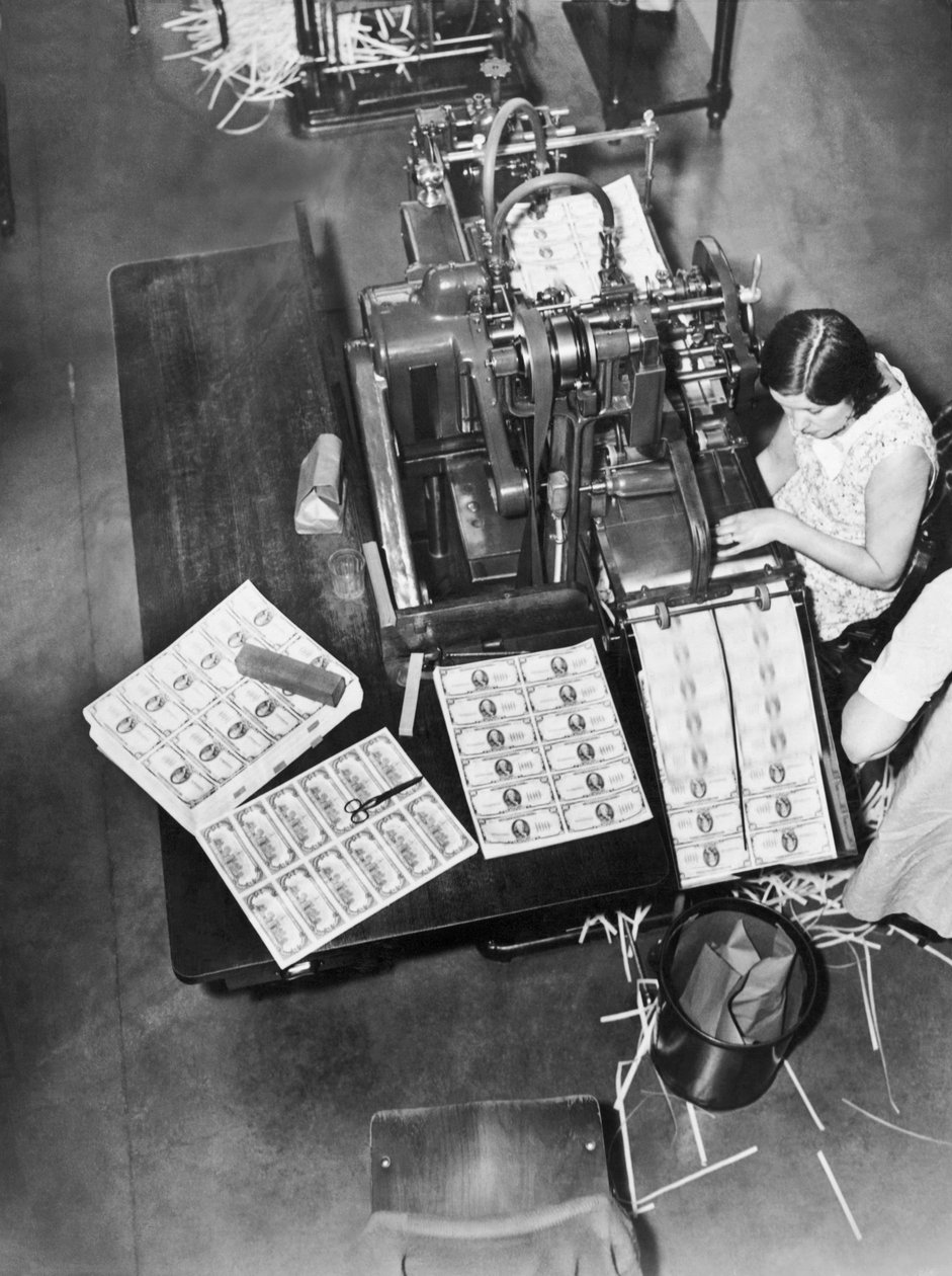 Making Bills, Washington, D.C., c.1929 (b/w photo) 作者 不明