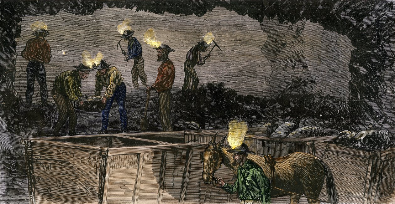 宾夕法尼亚州的矿工在挖矿，并将煤炭装入由骡子驱动的小车。1860 年的彩色版画。 作者 未知艺术家
