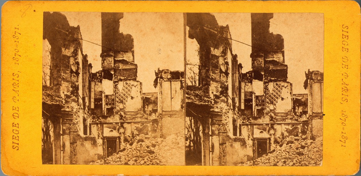 巴黎围城（1871 年）：20/09/1870 至 28/01/1871 期间普鲁士人围攻城市期间的城市景观。 Q.V. 的照片。 打印在纸板上 昏暗。 17x6,9 厘米 作者 不明