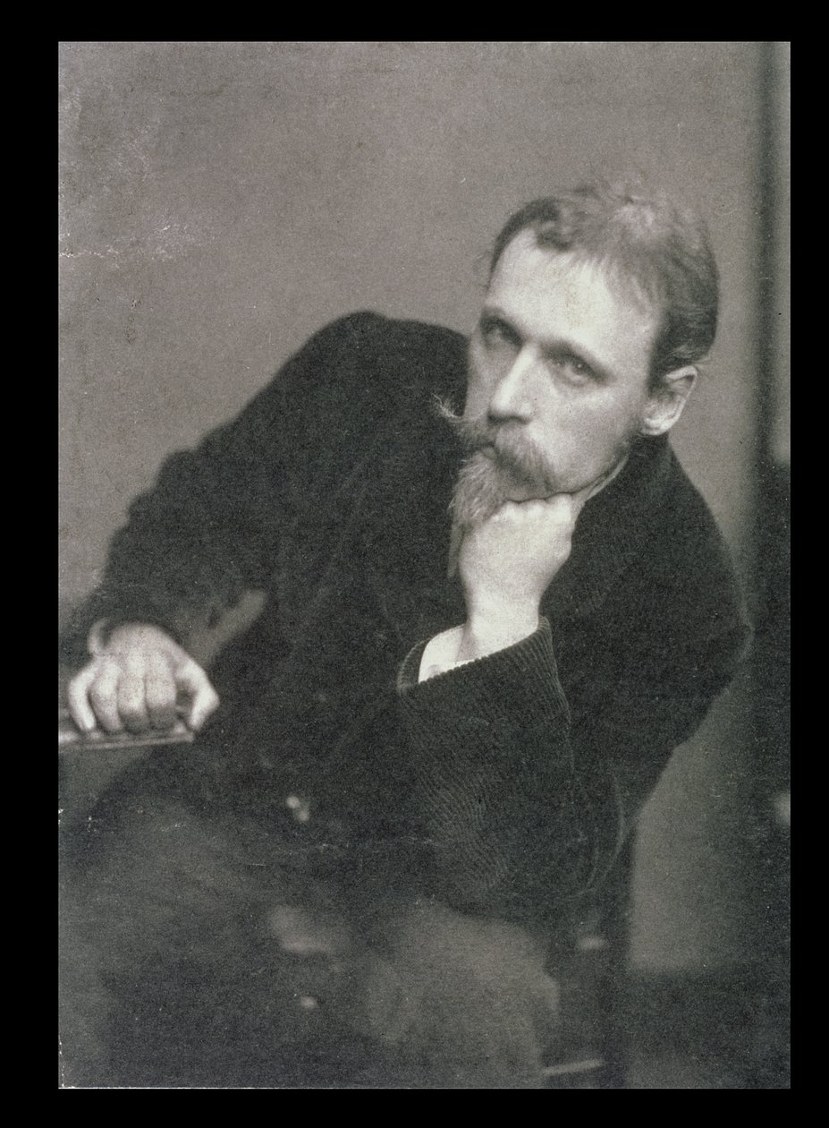 Frederick Hollyer (1837-1933) 1886 年拍摄的 Walter Crane (1845-1915) 肖像照片（黑白照片） 作者 不明