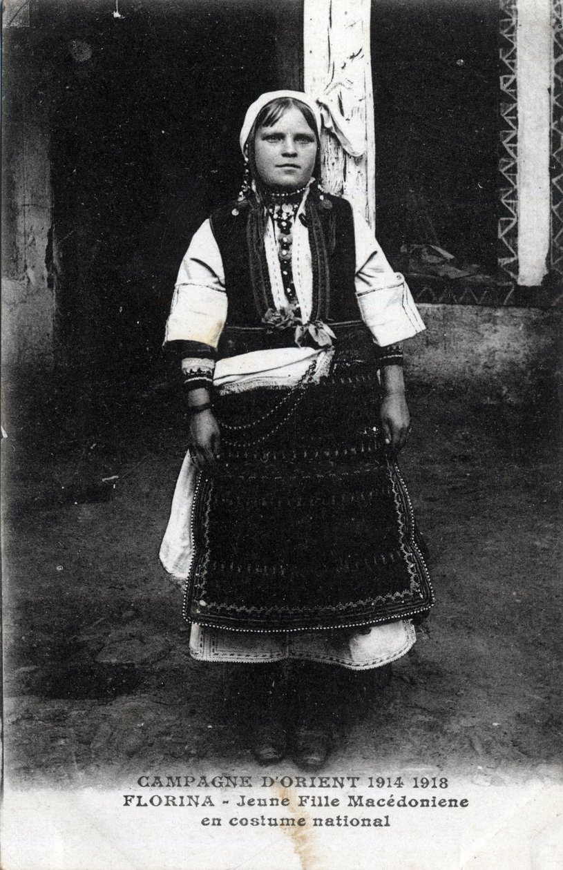 塞尔维亚，弗洛里纳穿着民族服装的马其顿女孩的肖像 - 明信片 1914-1918年 作者 未知艺术家