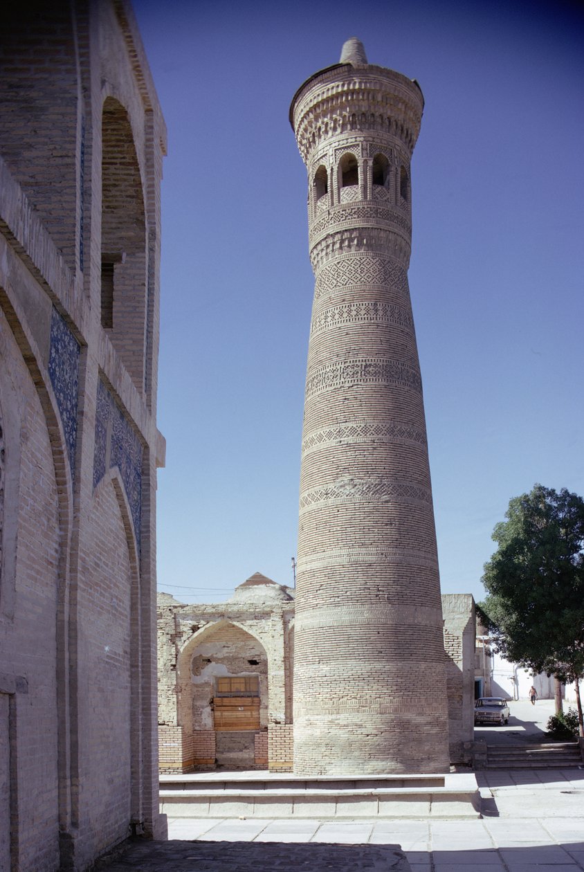View of the Minaret, built in 1127 (photo) 作者 不明