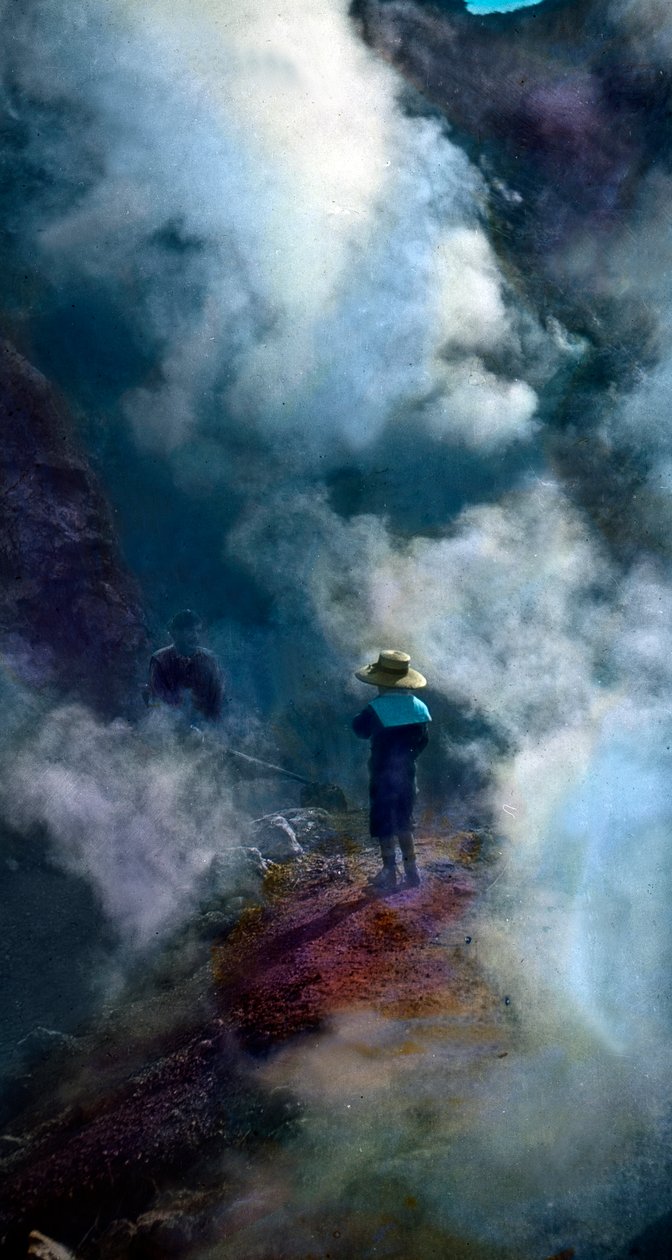 维苏威火山口的水蒸气 作者 未知艺术家