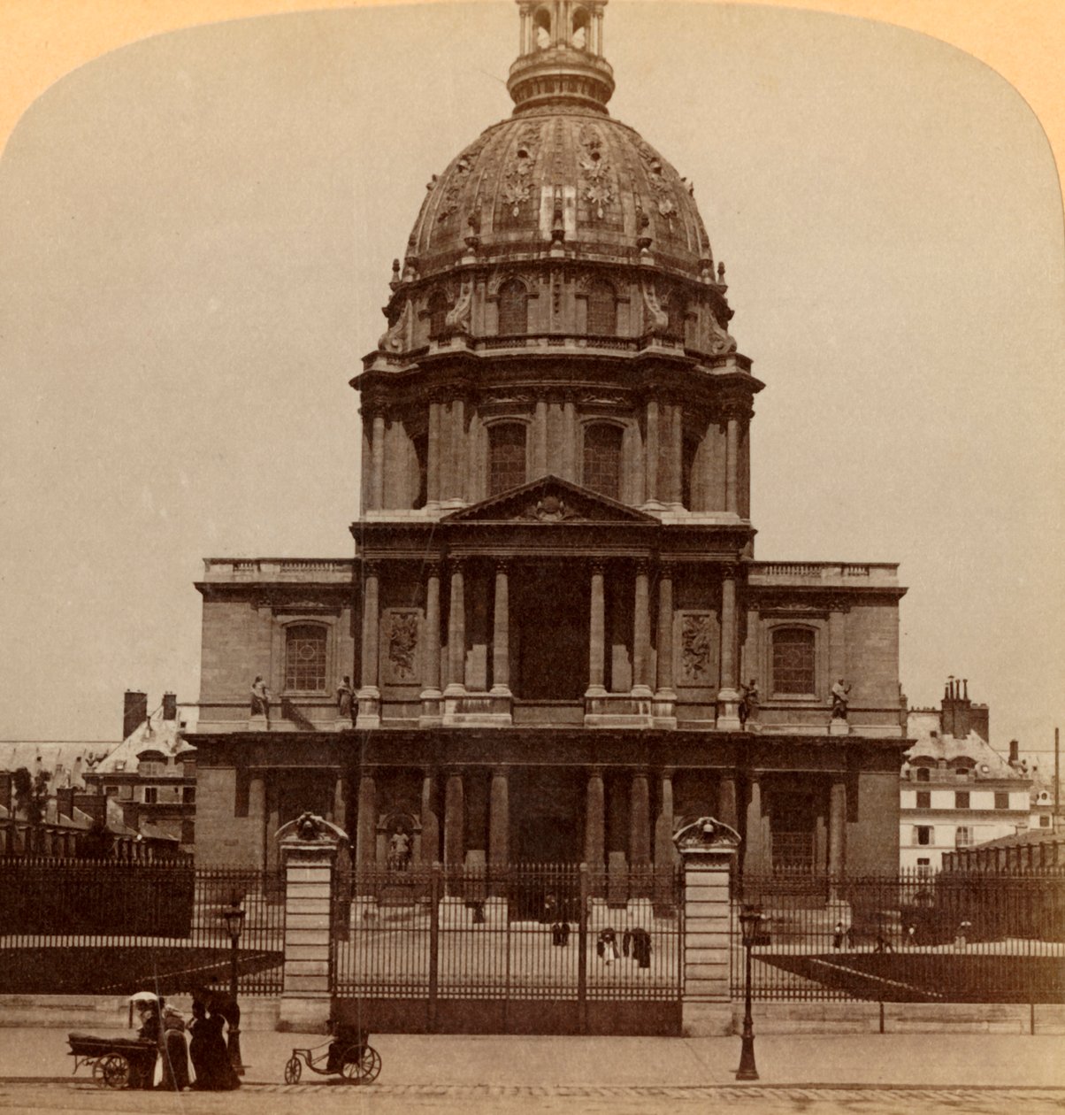荣军院（Dome des Invalides），强大的战士就寝于此-拿破仑一世陵墓，法国巴黎，1900年。 作者 安德伍德和安德伍德