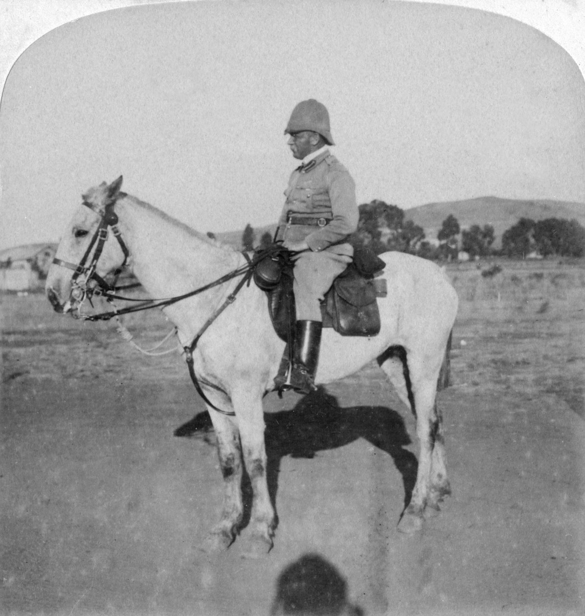 约翰·弗朗西斯少将，无畏的骑兵领袖，南非比勒陀利亚，布尔战争，1901年。 作者 安德伍德和安德伍德