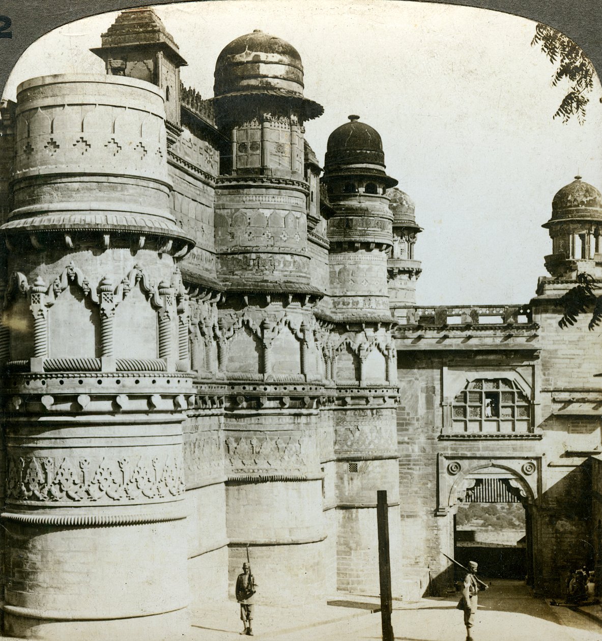 印度中央邦瓜里奥尔（Man Singh）宫，建于约1900年代。 作者 安德伍德和安德伍德