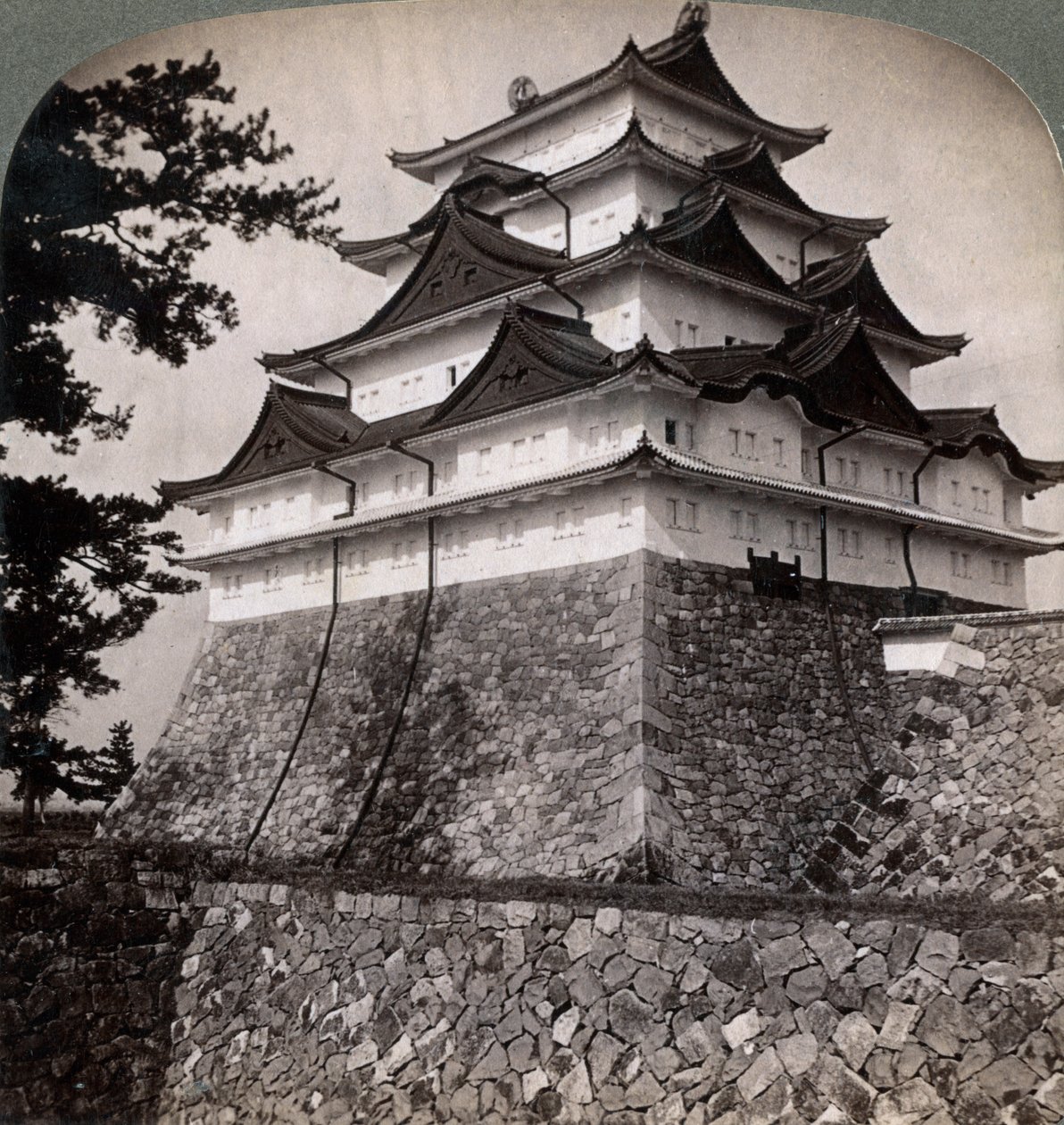 1896年日本名古屋天皇偶尔使用的日本亲王中世纪城堡 作者 安德伍德和安德伍德