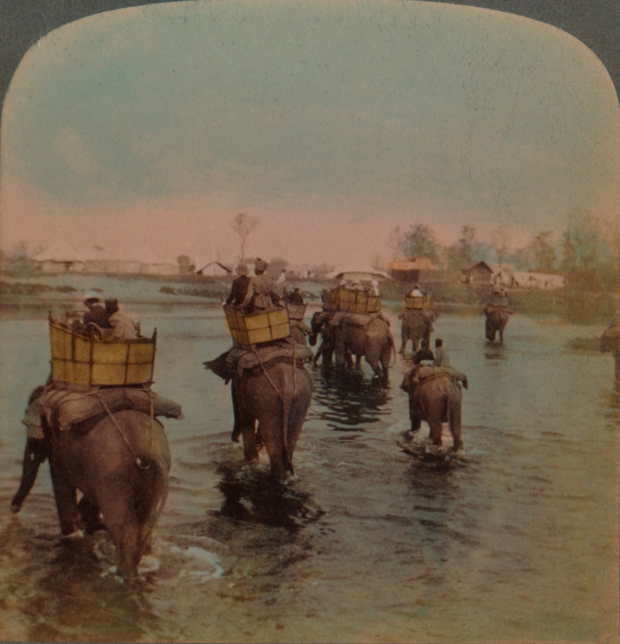 经过几天的拍摄后返回营地，印度Bebar丛林，1909年。艺术家：Elmer Underwood，Bert Elias Underwood。 作者 安德伍德和安德伍德