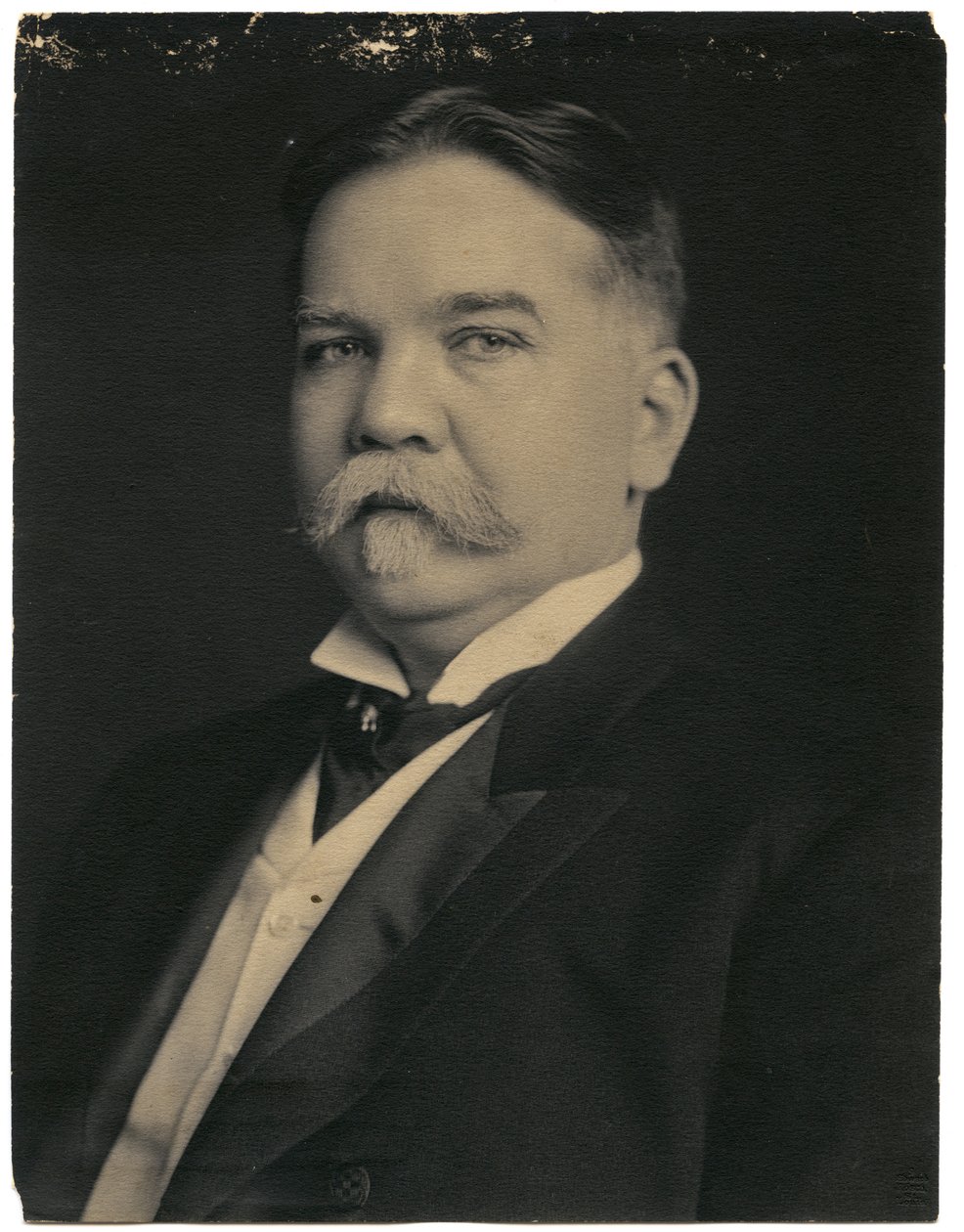 Julius J. Schotten 作者 不明