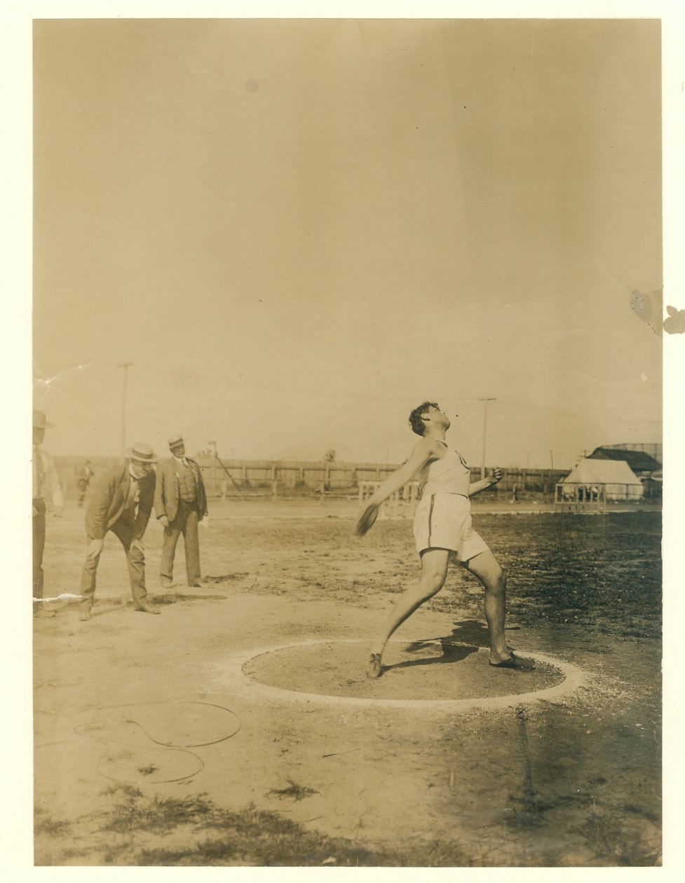 Ralph W. Rose，芝加哥体育协会，投掷铁饼 作者 不明