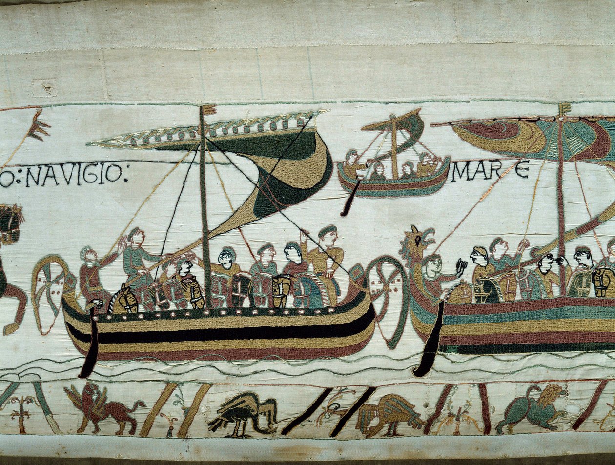 征服者威廉 (1027-1087) 于 1066 年征服英格兰：诺曼舰队正前往英格兰贝叶挂毯细节或玛蒂尔德女王刺绣 作者 未知艺术家