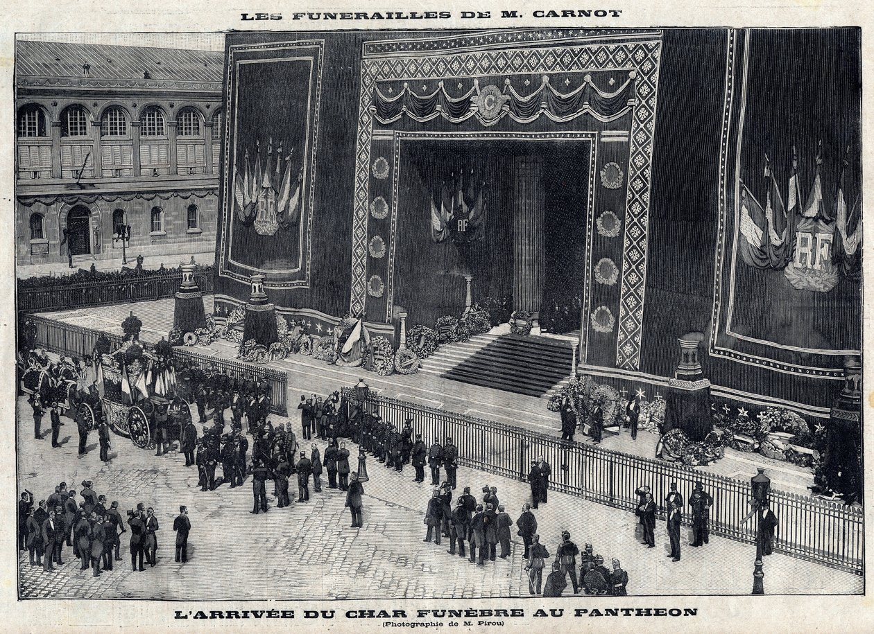 法国前总统萨迪-卡诺（1837-1894）的葬礼，在巴黎万神殿举行。葬礼上的坦克抵达。刊登在 "巴黎人报 "上的版画 作者 未知艺术家