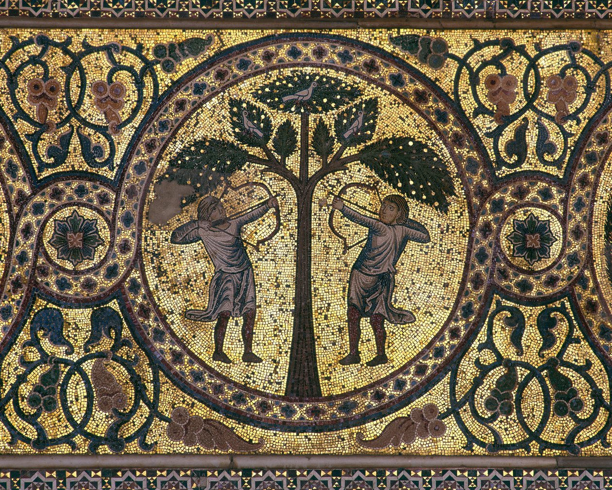 皇家狩猎的马赛克（关闭），喷泉室，1165-67 作者 不明