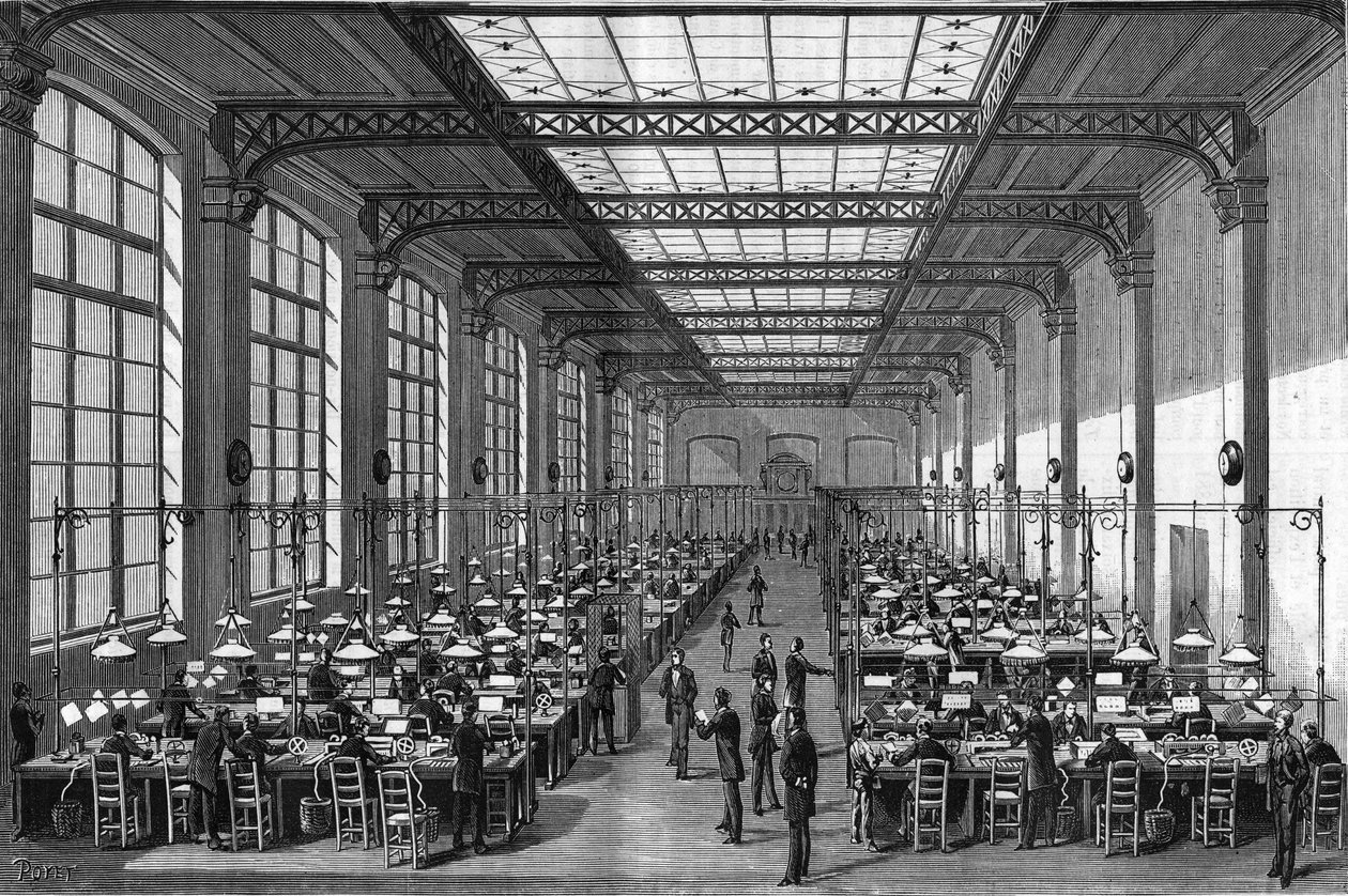 1884年，巴黎新中央电报局一楼的大殿。1884年的雕刻。载于 "La Nature.科学及其在艺术和工业中的应用回顾"。 作者 未知艺术家