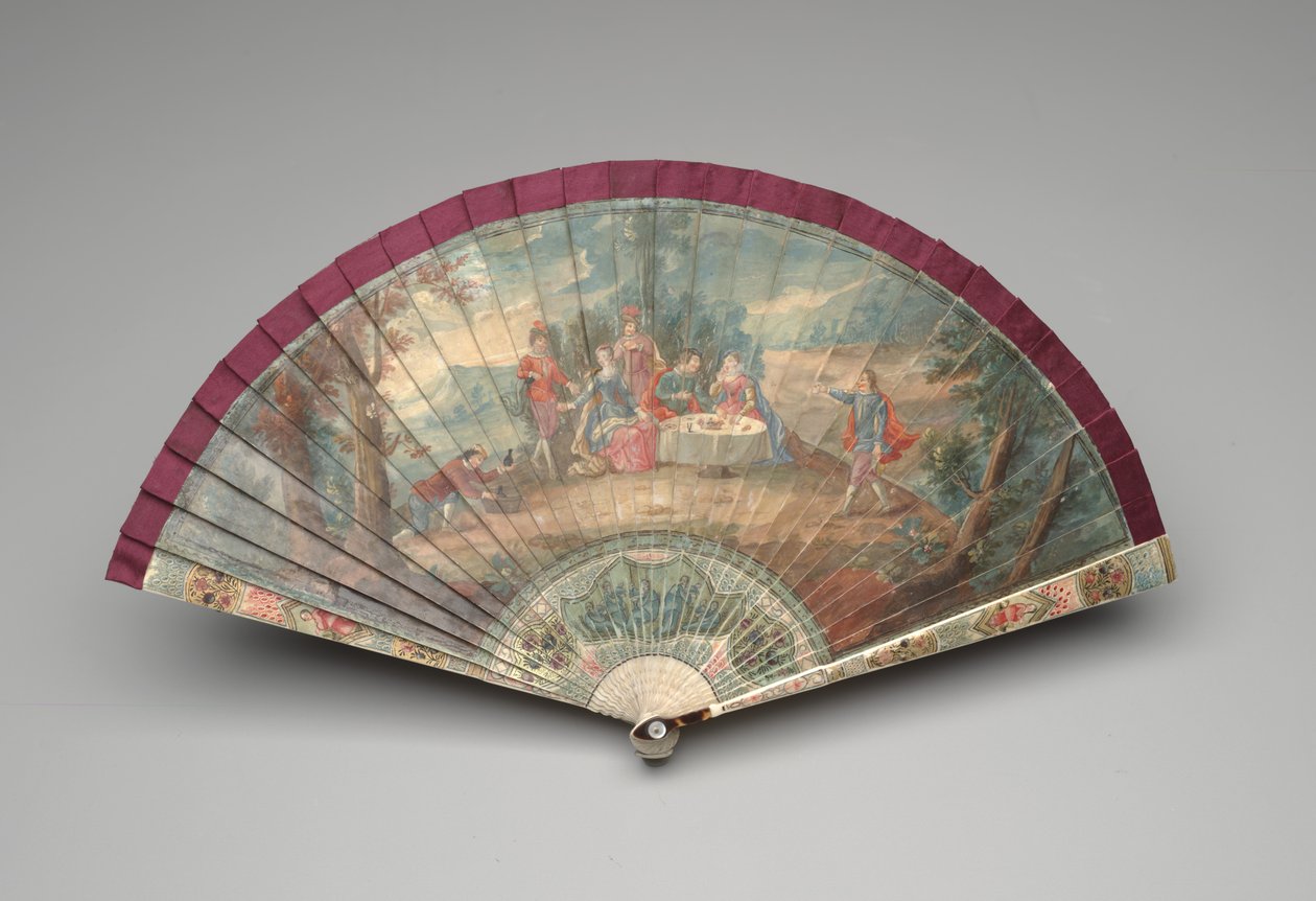 带有户外聚会场景的Brisé风扇，约1700-25年（象牙刀上的水粉，丝带，烫金，to，珍珠母和黄铜） 作者 未知艺术家