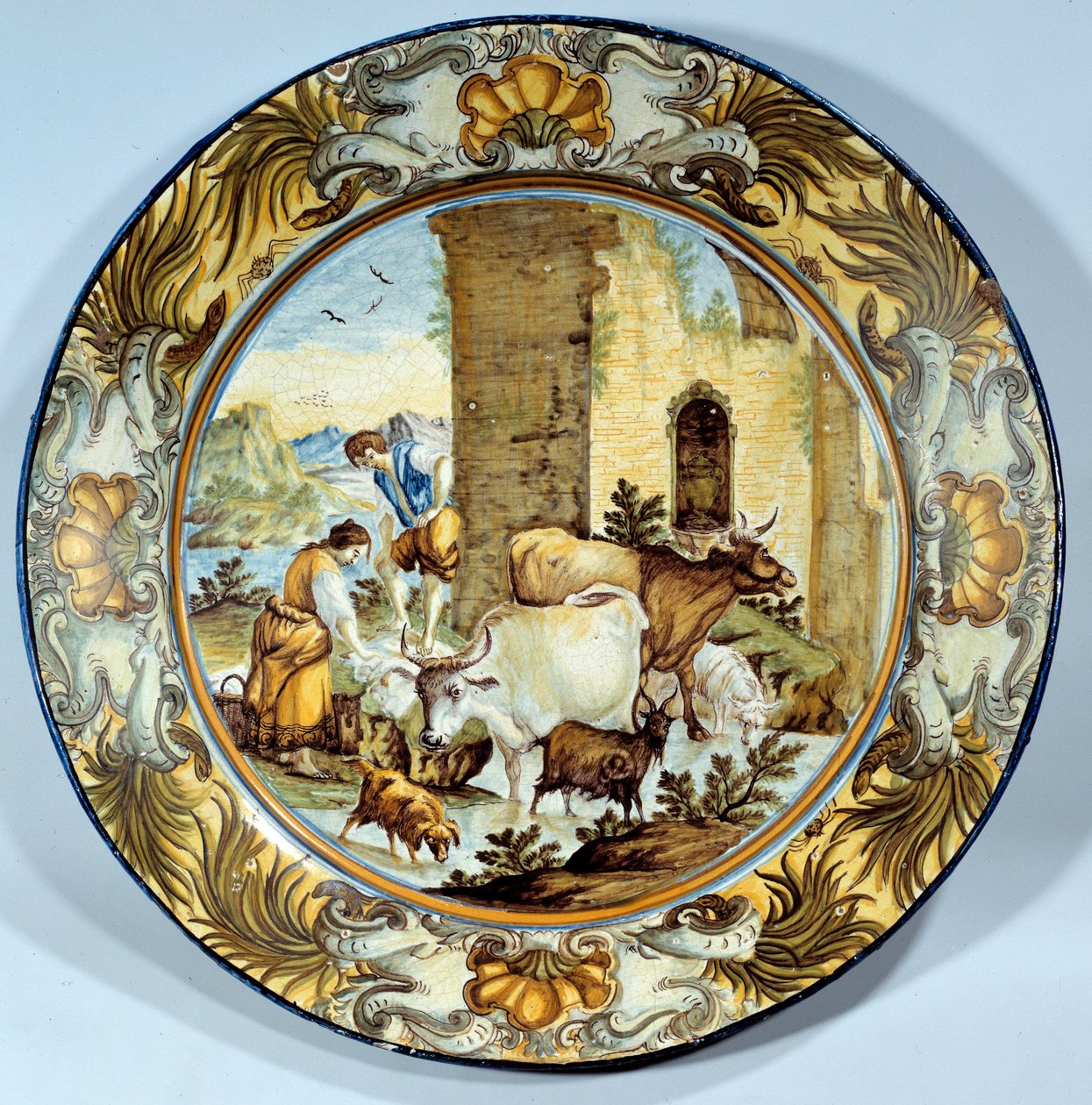 Faience dish representing a pastoral scene. 18th century Paris. Musee du Louvre 作者 未知艺术家