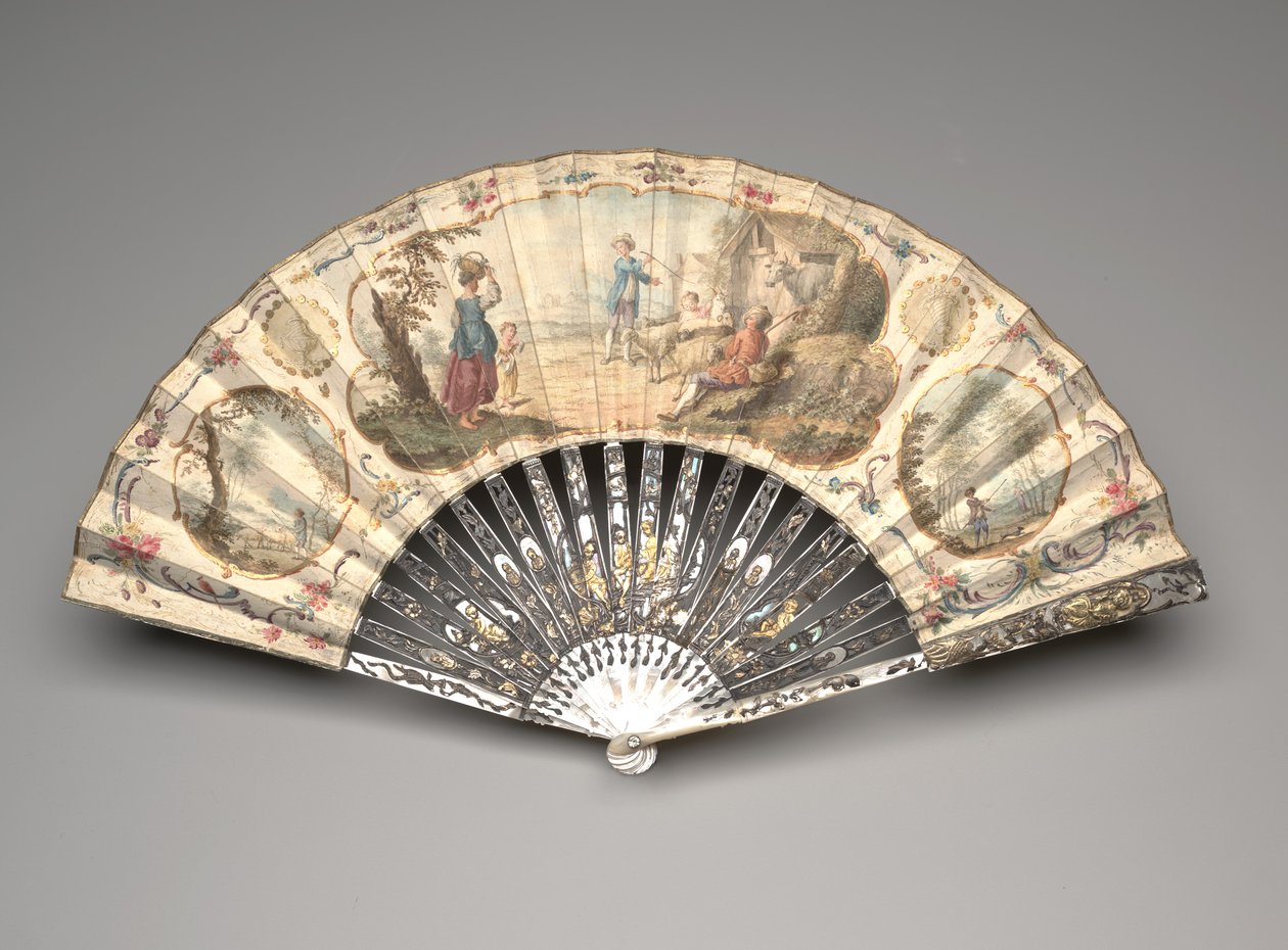 带有田园风光的折扇，约1770年代（单牛皮纸上的水粉和w - c，珍珠母贝，烫金和粘贴宝石） 作者 未知艺术家
