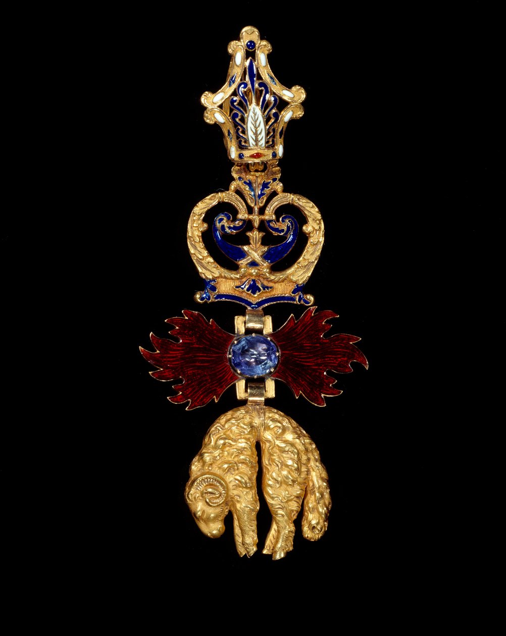 Pendant of the Order of Chivalry of the Golden Fleece founded by Philippe the Good, Duke of Burgundy in 1430. It is a remains of belier and flames. 1856 Paris, museum of the Legion d