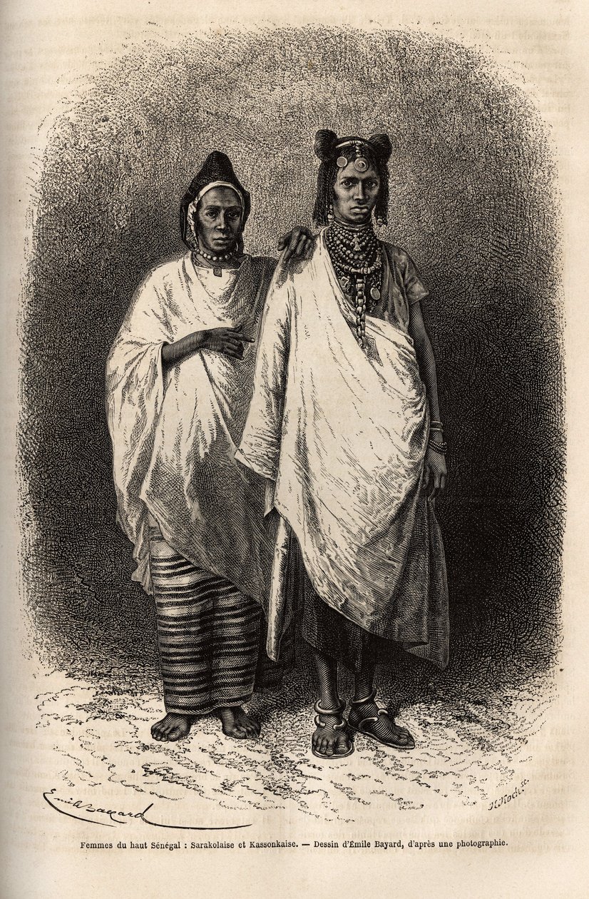 萨拉科勒和卡松科勒妇女，上塞内加尔的居民，身着传统服装。1868年海军副司令弗勒里奥-德-朗格在非洲海岸巡航时的插图，发表于1872年爱德华-沙尔东编辑的《世界之旅》。 作者 未知艺术家