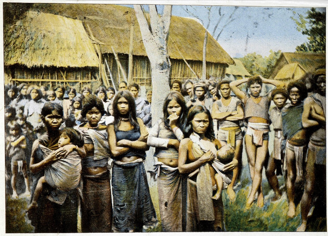 莫尼斯之地的妇女和女孩，安南，c。 1895 年，《环游世界》，19 世纪末。 作者 未知的摄影师