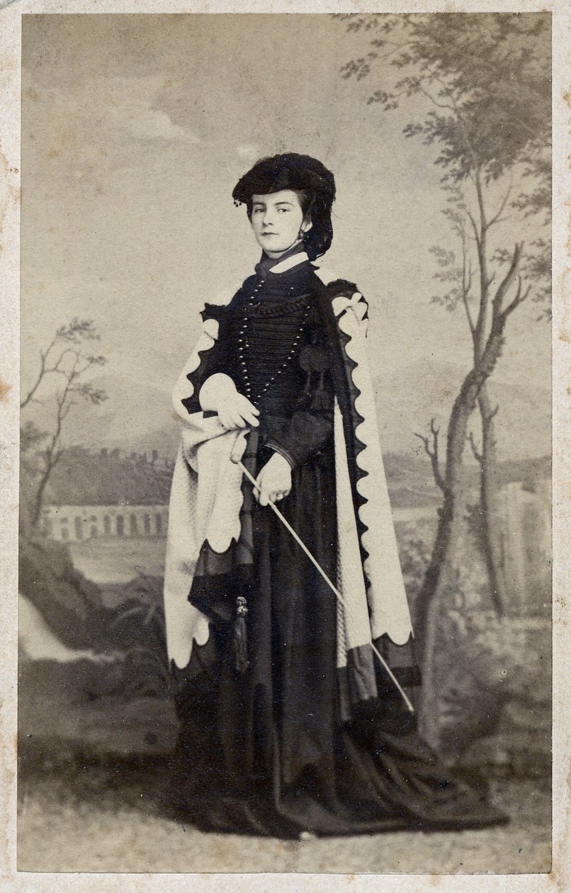 巴伐利亚的玛丽-索菲--1861年--巴伐利亚公爵夫人和两西西里女王玛丽-索菲（玛丽-索菲）--阿梅里的肖像（1841年-1925年 作者 未知的摄影师