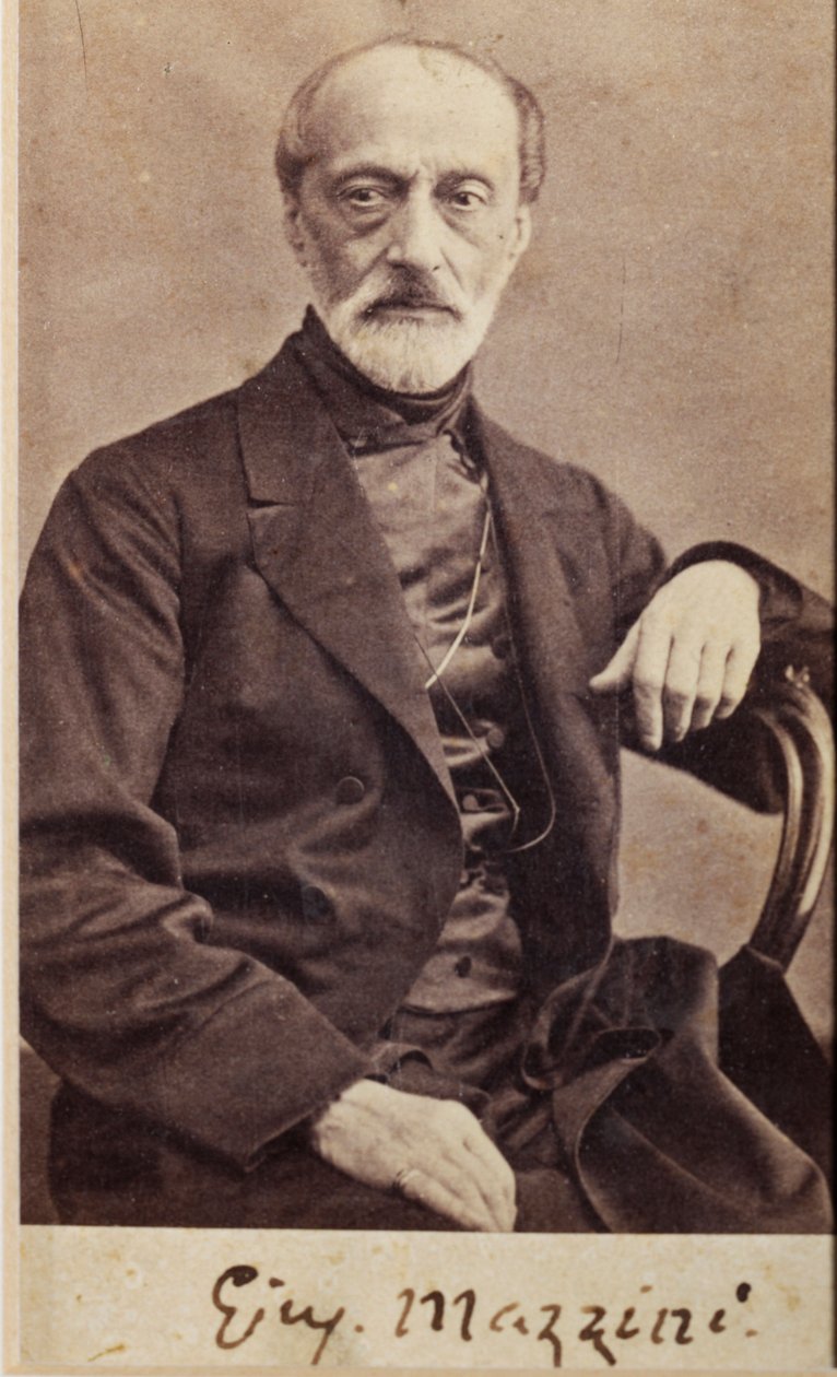 朱塞佩·马志尼 (Giuseppe Mazzini) 肖像，带签名（黑白照片） 作者 未知的摄影师