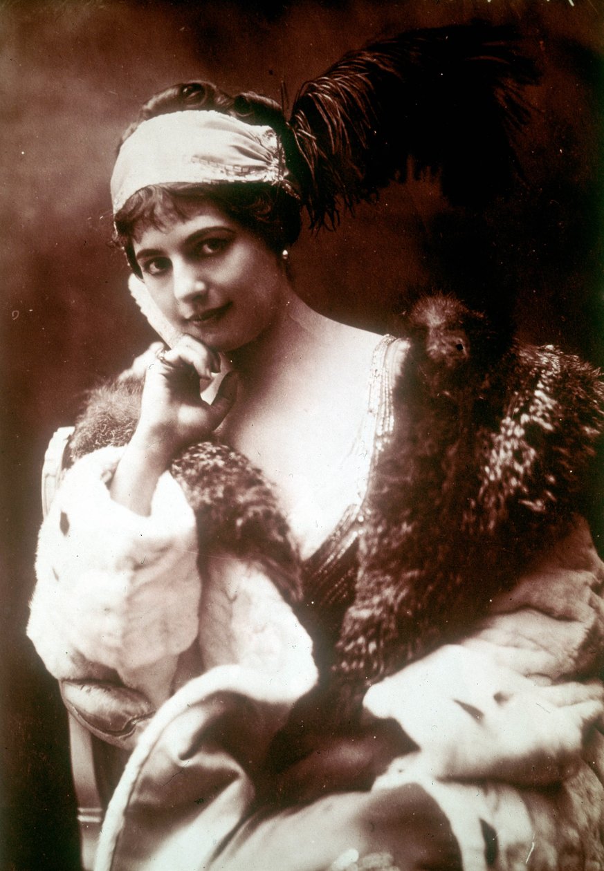 Mata Hari (1876-1917) 的肖像，荷兰舞蹈家和冒险家 作者 未知的摄影师