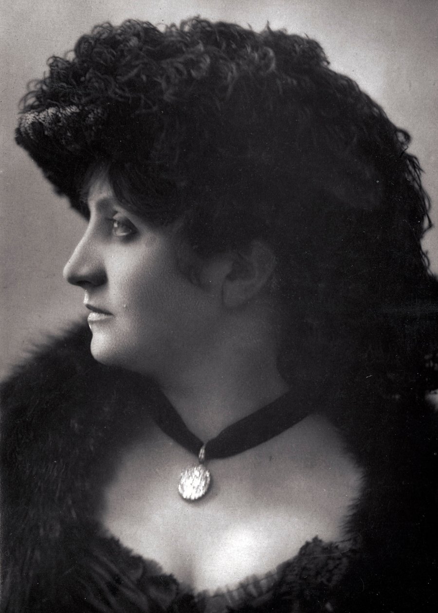 宝琳-帕特里（Jeanne Cecile Pesty）（1856-？）19世纪末法国女演员的肖像 作者 未知的摄影师