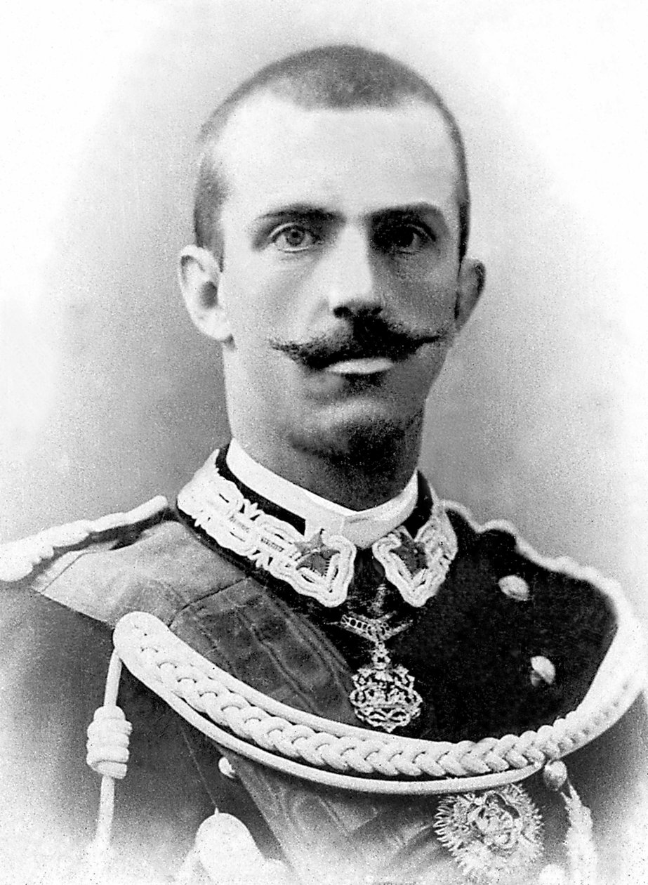 意大利的维克多·伊曼纽尔三世 (Victor-Emmanuel) (Vittorio Emanuele)（1869-1947 年）的肖像，他是 1900 年至 1946 年退位的意大利国王。 作者 未知的摄影师