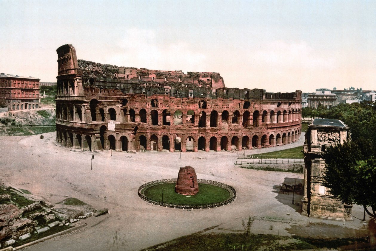 Rome. View of the Colisee. Photochrome sd. around 1900.   1452850   zh       chinese Successfully Translated  Original: a5b8bb8f6121 Translat: a5b8bb8f6121 1448308 zh chinese Successfully Translated Original: Reiten im Flugzeug, arme Tiere, Sandberg in der 作者 未知的摄影师