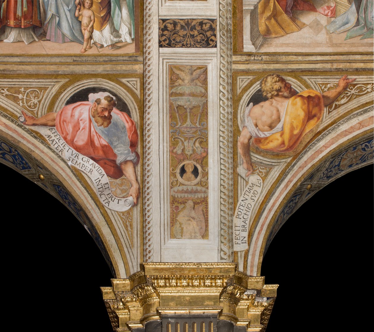 中央大殿，第二和第三跨度北侧，Vincenzo Campi 1573，有先知的半身像 作者 文森佐·坎皮（Vincenzo Campi）