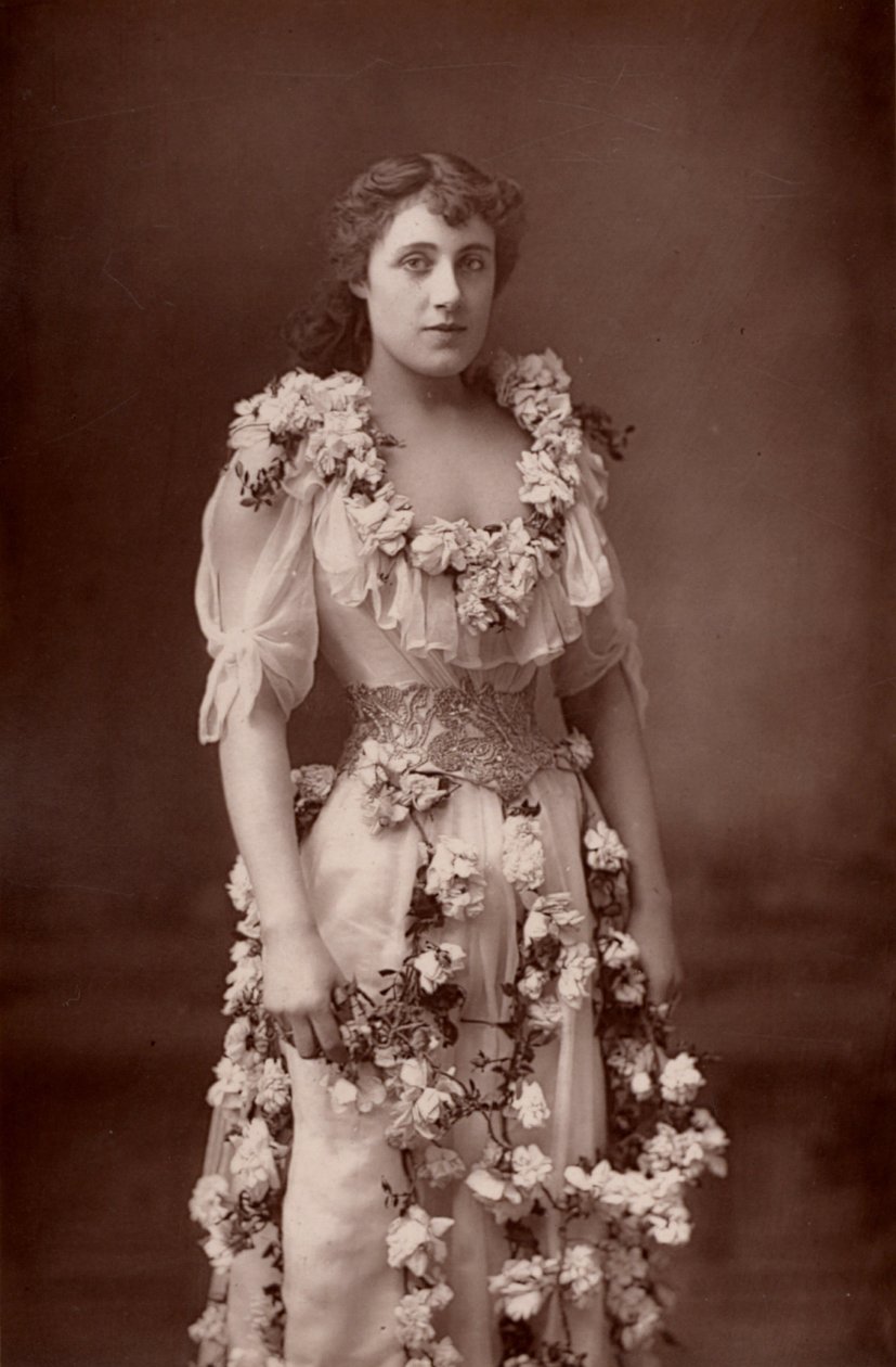 ”“朱莉娅·尼尔森（1868-1957）英国女演员。（伍德伯里类型） 作者 W 和 D（继唐尼之后）