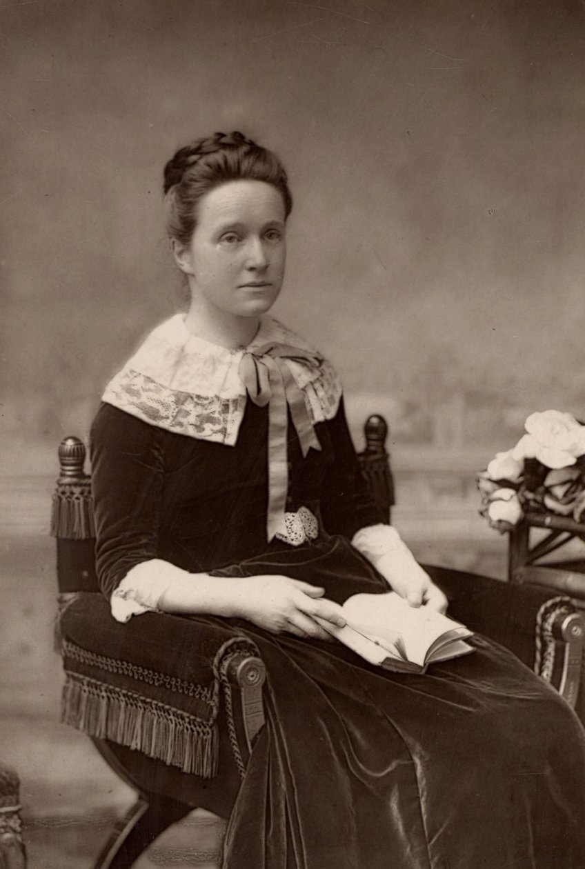 米利森特·福塞特（Millicent Fawcett，原名加勒特 - 1947-1929 年）英国女权主义者，50 年来一直是妇女选举权运动的领导者。 先驱女医生伊丽莎白·加勒特·安德森的妹妹； 盲人激进政治家亨利·福塞特的妻子（伍德伯里类型） 作者 W 和 D（继唐尼之后）