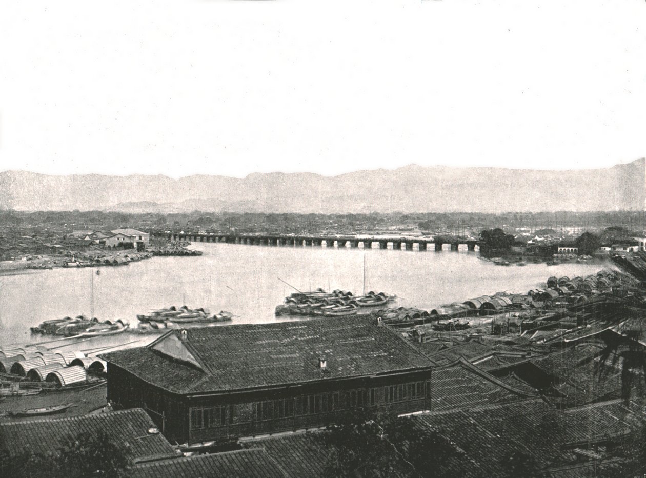 闵河和大桥，中国福州，1895年。 作者 W和S有限公司
