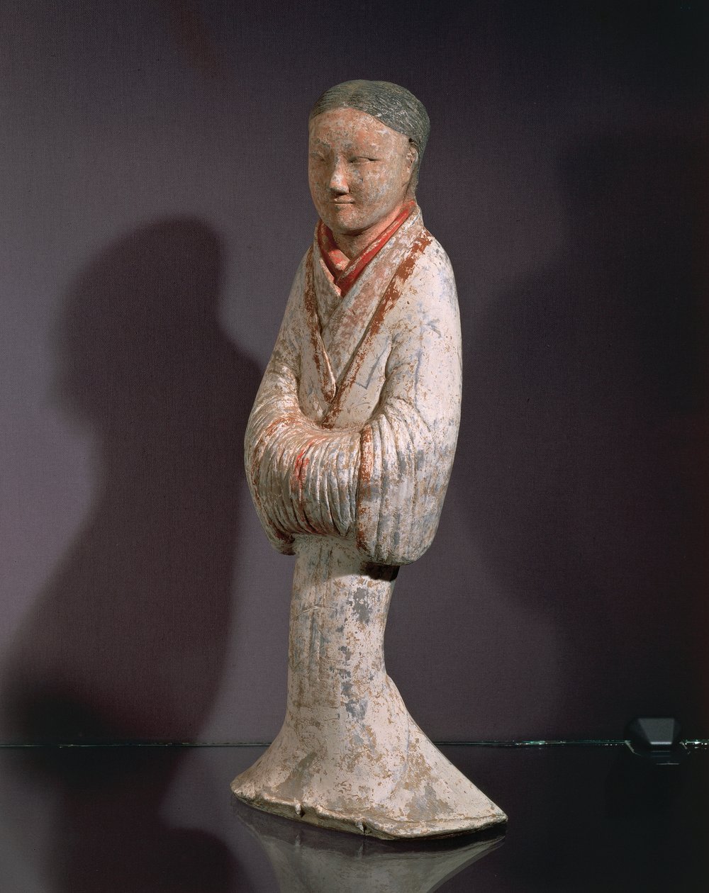 站立的女士（兵马俑） 作者 西汉中文学校